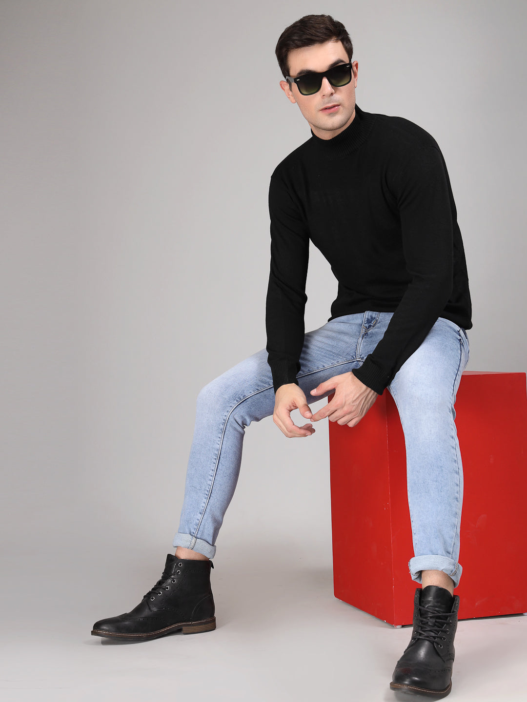 Style Quotient Men Solid Black Knitted Regular Sweater-Men's Sweaters-StyleQuotient